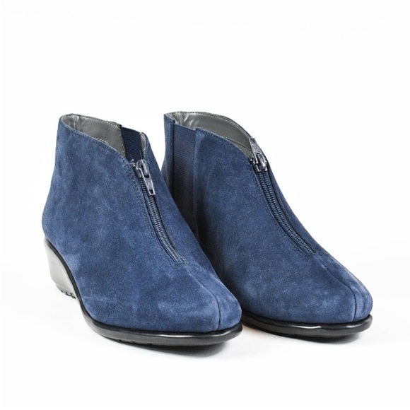 Aerosoles Allowance Women’s Booties Dark Blue Suede 670 - Size 7.5 - Picture 4 of 8